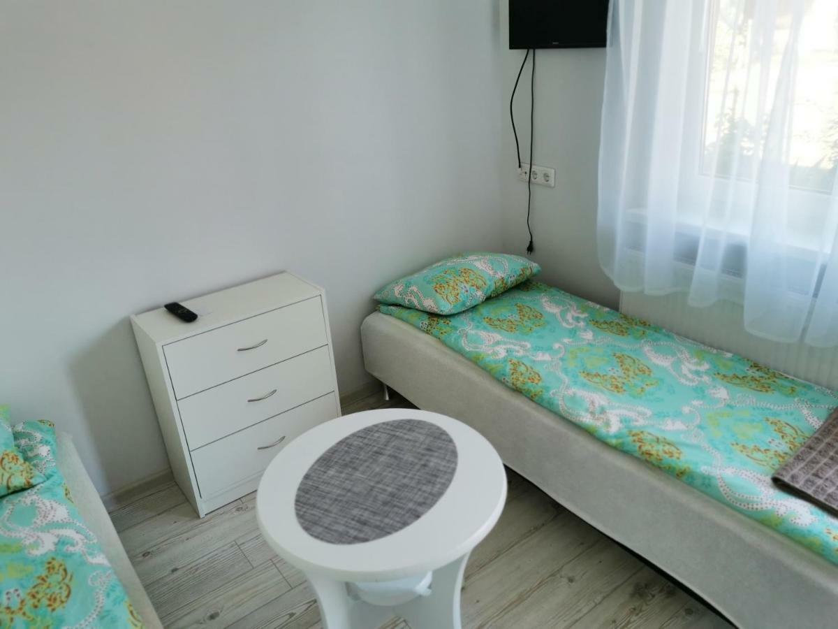 Hotel Poilsis Dzuku 10 A Palanga Exterior foto