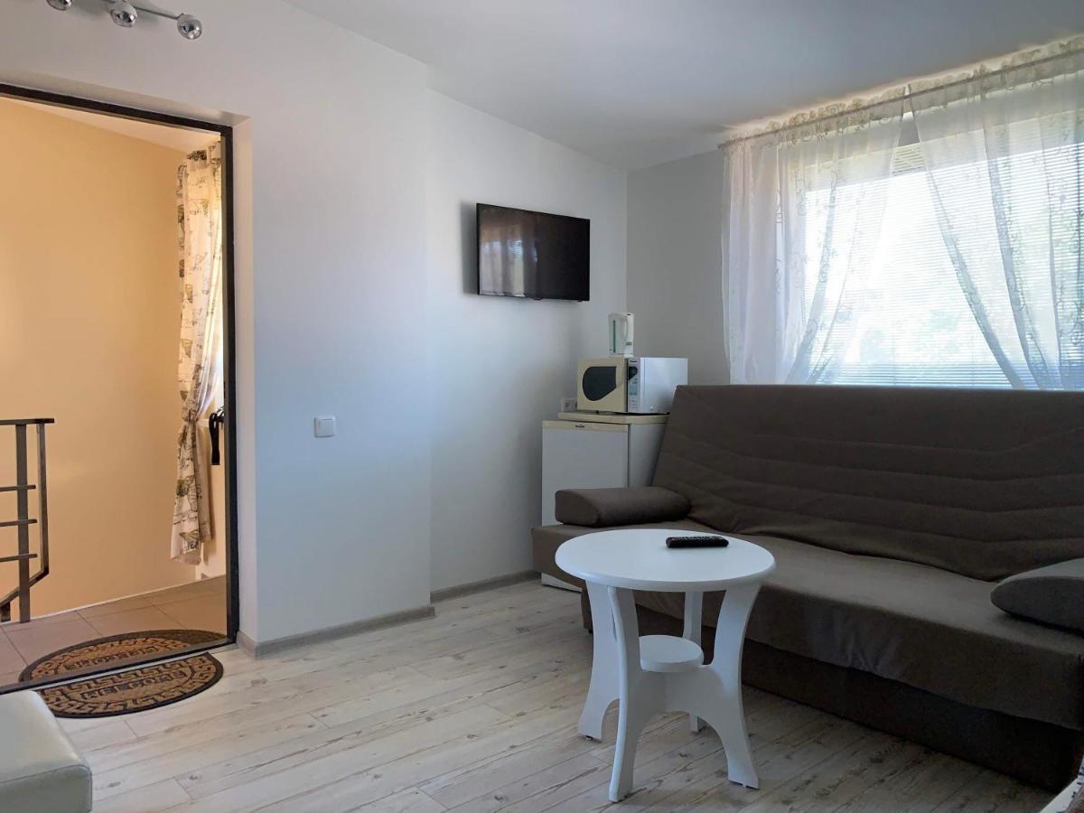 Hotel Poilsis Dzuku 10 A Palanga Exterior foto